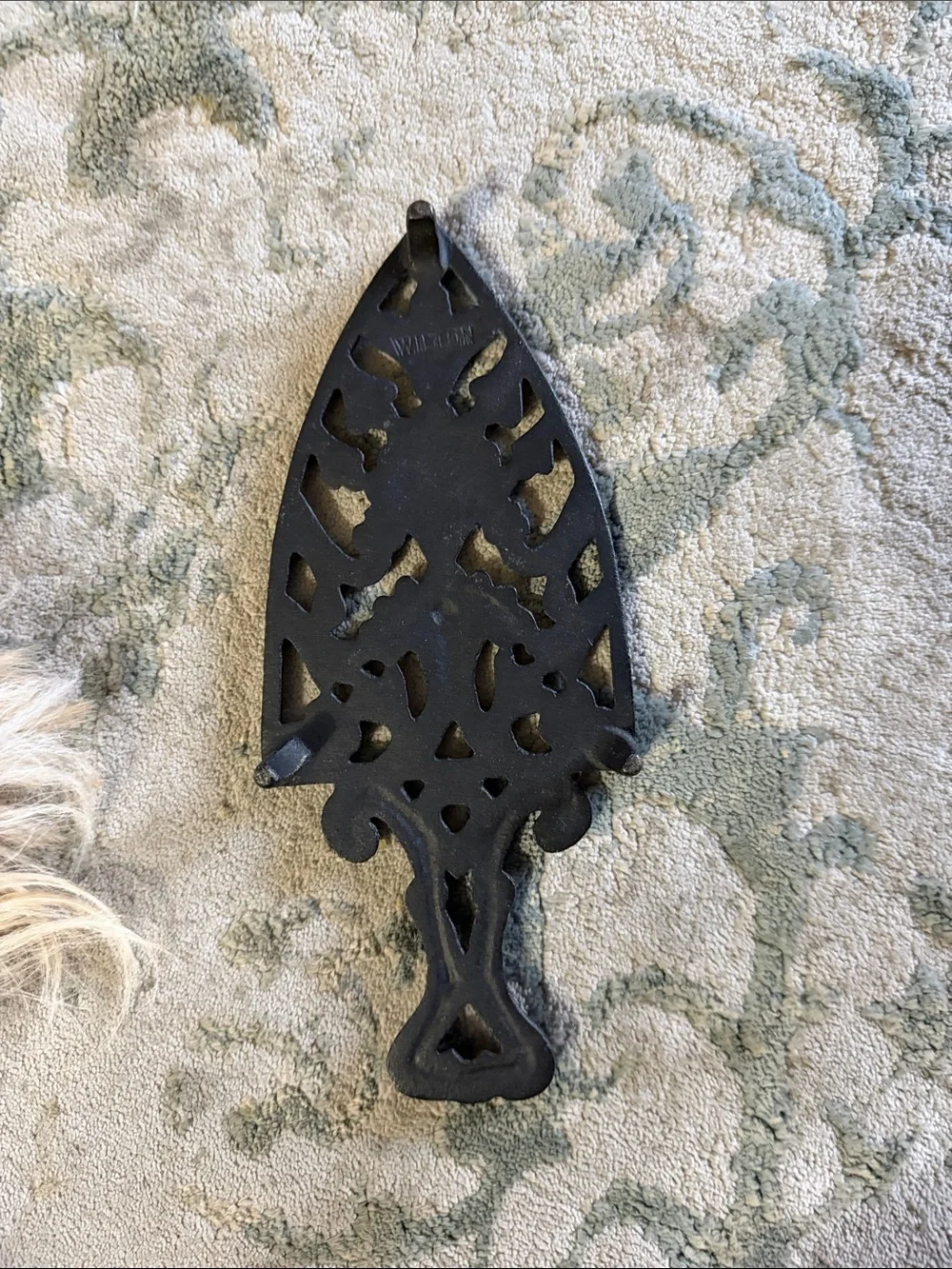 Cast Iron Decorative Wall Hook - Black